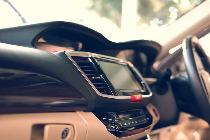 Reasons_why_your_car_radio_is_not_working